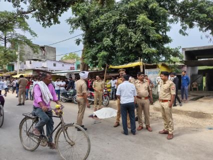 अयोध्या10मई25*ट्रक बाइक टक्कर में बाइक सवार वृद्ध की मौत अयोध्या10मई25*ट्रक बाइक टक्कर में बाइक सवार वृद्ध की मौत