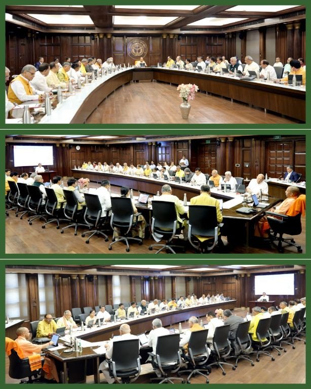 उत्तर प्रदेश 17मई25*के मुख्यमंत्री योगी आदित्यनाथ जी की अध्यक्षता में मंत्रिपरिषद द्वारा निम्नलिखित महत्वपूर्ण निर्णय लिए गए :-