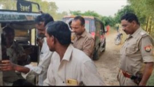 हरदोई18मई25*17मई 2025 को साम पांच बजे पिहानी जहानीखेड़ा मार्ग नहर पुल पर ,,,,,,,,,,