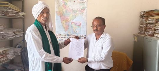 मथुरा24मई25*बिजली विभाग की बड़ी लापरवाही, कभी भी हो सकता है बड़ा हादसा।