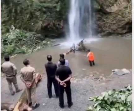 चकराता26मई25*“चकराता टाइगर फॉल में पत्थर गिरने से दो लोगों की दर्दनाशक मौत।