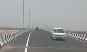 वाराणसी3जून25*अगले साल रिंग रोड के दोनों लेन से फर्राटा भरेंगे वाहन,