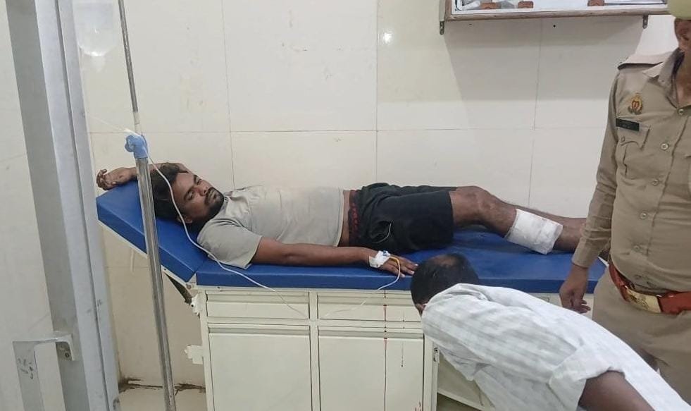 रूरा08जून25* कानपुर देहात-:कस्बा के रामनगर मोहल्ले में चैन स्नैचिंग गिरफ्तार