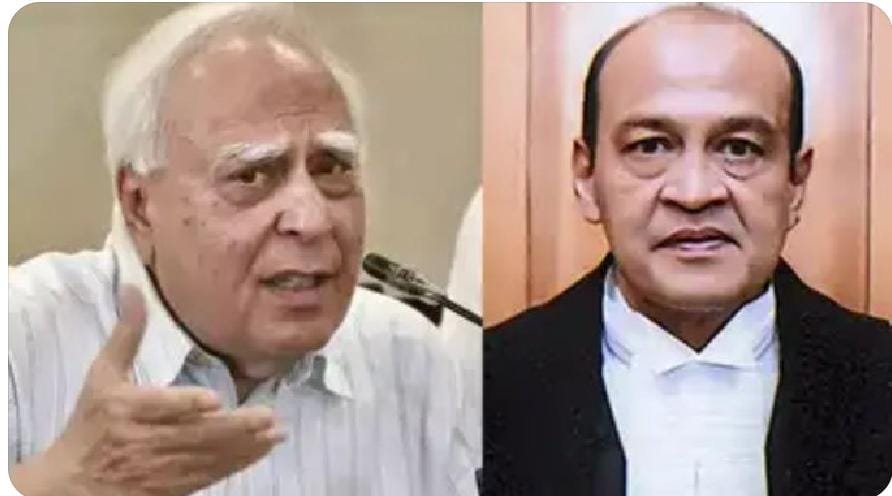 नई दिल्ली18जून25*कपिल सिब्बल ने जस्टिस यशवंत वर्मा के पढ़े कसीदे महाभियोग के खिलाफ खोला मोर्चा