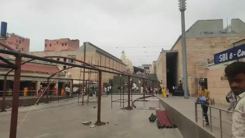 वाराणसी20जून25*श्री काशी विश्वनाथ धाम में गंगा द्वार पर स्थायी शेड, श्रद्धालुओं को मिलेगी राहत*