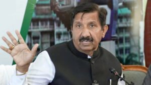 *हिमाचल20जून25* के डिप्टी CM और MLA को जान से मारने की धमकी, शूटर ने लिखा- 'इस बार तलवार किसी पॉलिटिशियन पर चलेगी'*