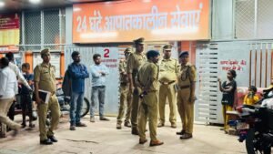 लखनऊ 24जून25के महानगर क्षेत्र अंतर्गत विज्ञानपुरी में सौतेले पिता ने चाकू से पिता ने किया बेटी पर हमला!!