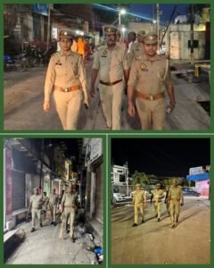 मथुरा 3 जून 25*पैदल गश्त/चैकिंग*वरिष्ठ पुलिस अधीक्षक के निर्देश पर समस्त अधिकारी अपने-अपने क्षेत्र में पैदल गश्त* मथुरा 3 जून 25*पैदल गश्त/चैकिंग*वरिष्ठ पुलिस अधीक्षक के निर्देश पर समस्त अधिकारी अपने-अपने क्षेत्र में पैदल गश्त*