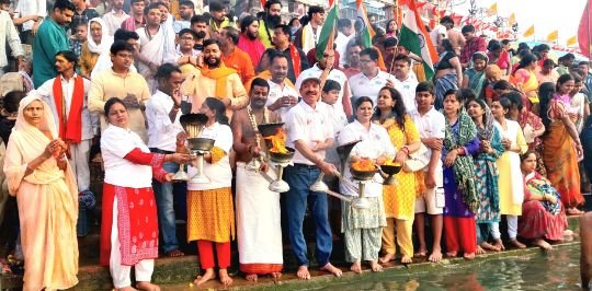 बनारस05जून25*गंगा दशहरा पर गंगा के अविरल-निर्मल स्‍वरुप के लिए किया आवाह्न, नमामि गंगे ने दिया संदेश -