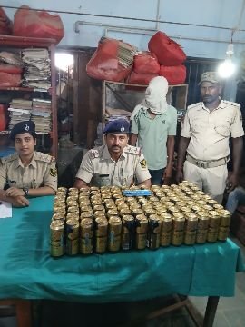 पूर्णिया बिहार 6 जून25*वाहन जांच के दौरान 49.5 लीटर विदेशी शराब के साथ एक तस्कर गिरफ्तार एक टोटो भी बरामद।