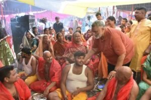 पूर्णिया बिहार8जून25* *रघुनाथपुर में 111 बच्चों का सामूहिक यज्ञोपवीत संस्कार में शामिल होकर सांसद पप्पू यादव ने दी शुभकामनाएं*