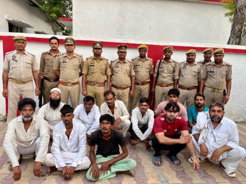 मथुरा 8 जून 25*थाना गोवर्धन पुलिस और स्वाट टीम मथुरा द्वारा गौकशी से सम्बन्धित 11 अभियुक्तगण को किया गिरफ्तार ।*