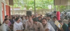 हरदोई11जून25*अवैध बसों का संचालन चरम परः रोडवेज कर्मचारियों ने दी चेतावनी, कार्रवाई नहीं हुई तो करेंगे आंदोलन*