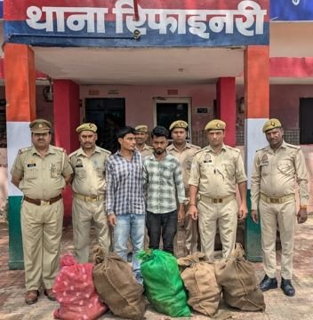 मथुरा19जून25*थाना रिफाइनरी एवं आबकारी टीम की सयुक्त कार्यवाही से 02 अन्तर्राज्जीय शराब तस्कर गिरफ्तार, मथुरा19जून25*थाना रिफाइनरी एवं आबकारी टीम की सयुक्त कार्यवाही से 02 अन्तर्राज्जीय शराब तस्कर गिरफ्तार,