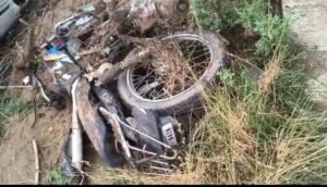 जालौन 20जून25- उत्तर प्रदेश कार और बाइक में आमने-सामने भिड़ंत बाइक सवार की मौत