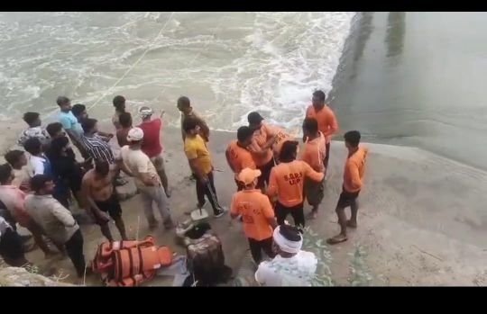 कानपुर देहात 22 जून 2025*सेंगुर नदी में नहाने गए दो युवक डूबे