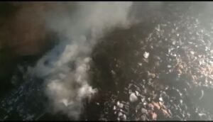 जालौन25जून2025*शार्ट सर्किट से ऑयल मील में लगी आग,