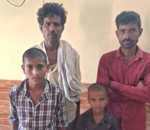 मथुरा 26 जून 25* गुम हुये दो नाबालिग बच्चो को सकुशल उसके परिजनो को सुपुर्द किया गया ।*