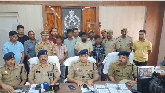 अयोध्या28जून25*48 घंटे में लूट की घटना का हुआ खुलासा, दो आरोपी गिरफ्तार,सोने का लॉकेट और हथियार बरामद