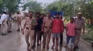 कानपुर देहात 30 जून 2025*रनिया थाना पुलिस को मिली बड़ी कामयाबी 5 आरोपी गिरफ्तार 20 कमानी 4 टायर 2 वेल्डिंग मशीन बरामद*