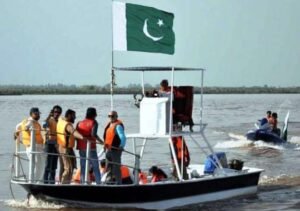 *महाराष्ट्र07जुलाई25*के रायगढ़ जिले में एक संदिग्ध पाकिस्तानी नाव दिखने से हड़कंप मच गया है..!*