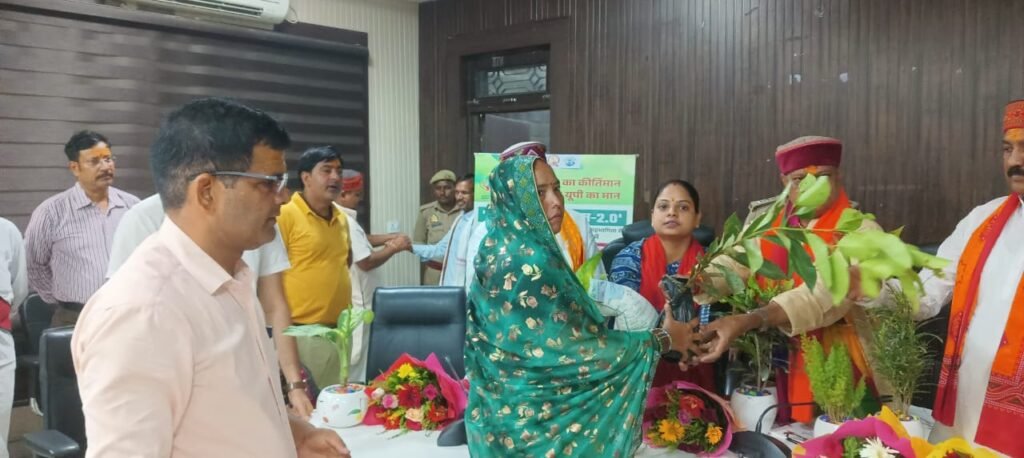 कौशाम्बी9जुलाई25*उपाध्यक्ष, राज्य पिछडा वर्ग आयोग, उ0प्र0 ने पौधारोपण कर आमजन से अधिक से अधिक पौधारोपण का किया आवाह्न*