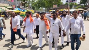 कौशाम्बी10जुलाई25*विधर्मियों द्वारा मन्दिर पर अतिक्रमण का विश्व हिन्दू परिषद के कार्यकर्ताओं ने किया विरोध*