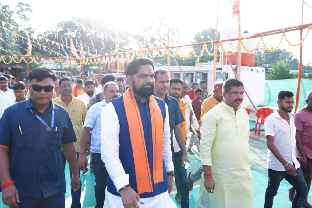 पूर्णिया बिहार 11 जुलाई 25* पूर्णियां सेवा-शिविर पहुंचे उपमुख्यमंत्री और भाजपा प्रदेश अध्यक्ष, कहा यहां सेवा भाव अतुलनीय