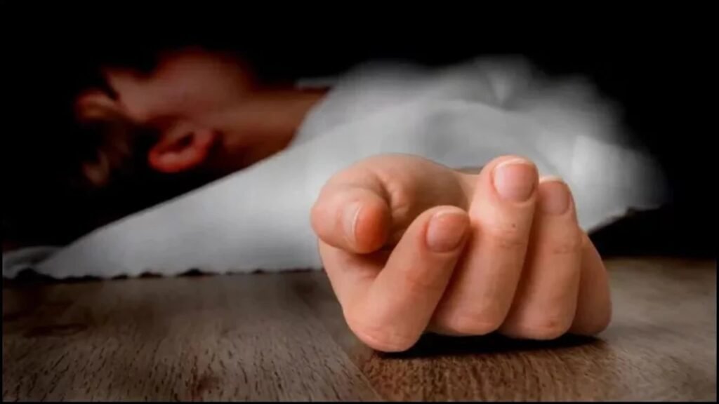 इन्दौर15जुलाई25* उम्र 16 साल, हार्ट अटैक से मौत…रील बनाने के बाद सोई, फिर उठी ही नहीं*