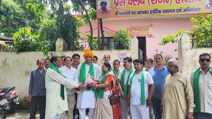 हरिद्वार15जुलाई25*भारतीय किसान यूनियन (BKU) नैन झारखण्ड अध्यक्ष उर्मिला शर्मा जी राष्ट्रीय अध्यक्ष जी मुलाकात की..