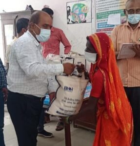 पूर्णिया बिहार 22 जुलाई 25 * टीबी से ग्रसित 165 मरीजों को पोषण युक्त आहार फूड बास्केट का हुआ वितरित