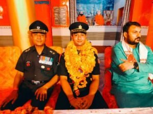 कानपुर नगर1जुलाई25*सेना में कर्नल होने के बाद पहली बार पैतृक बार कस्बा पहुंचे रोहन त्रिपाठी