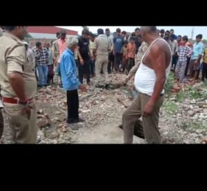 कानपुर देहात 2 जुलाई 2025*बंद पड़ी फैक्ट्री में युवक का शव मिलने से मचा हड़कंप