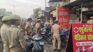 लखनऊ2जुलाई25*मोहनलालगंज कस्बे में स्तिति शराब की दुकानों पर खुलेआम परोशी जा रही शराब*