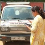 बाराबंकी4जून25*स्कूल वाहनों पर RTO अंकिता शुक्ला ने अपनी टीम के साथ की छापेमारी।