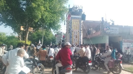 कौशाम्बी6जुलाई25*इमाम हुसैन की याद में नम हुईं आँखें: संदीपन घाट थाना क्षेत्र में शांतिपूर्वक मना मोहर्रम*