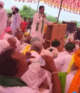 मेवात 06जुलाई25* नेता चौधरी जोगेंद्र घासीराम नैन जी विरोध में चल रहे धरने को संबोधित करते हुए 