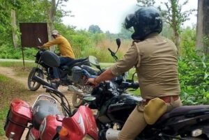 अयोध्या6जुलाई2025*संदिग्ध मोटरसाइकिल मिलने से क्षेत्र में हड़कंप