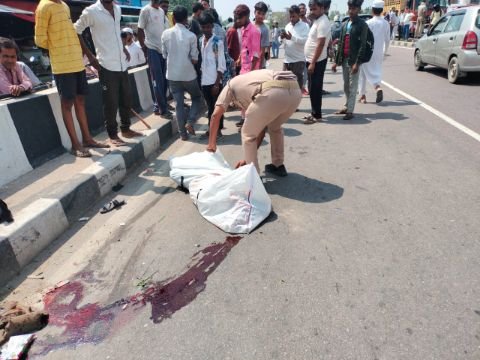 कानपुर नगर7जुलाई25*महाराजपुर थाना क्षेत्र के अंतर्गत हुआ एक्सीडेंट।