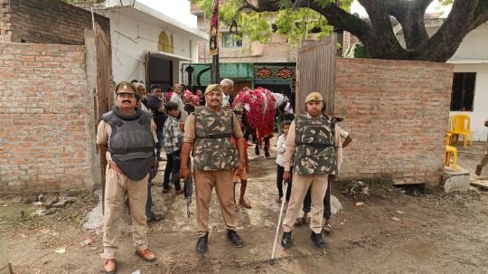 कौशाम्बी9जुलाई25*जनपद कौशाम्बी ग्राम सभा आषाढा के फ़ैजीपुर में मोहर्रम का जुलूस सकुशल व शांतिपूर्ण हुआ सम्पन्न*