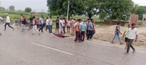 कौशाम्बी10जुलाई25*बाइक सवार को वाहन ने मारी जोरदार टक्कर हालत गम्भीर*