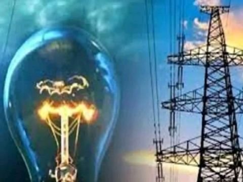 हरदोई11जुलाई25*बर्खास्त लाइनमैन की मनमानी: जेई-एसडीओ के नाम पर,करता है अवैध वसूली