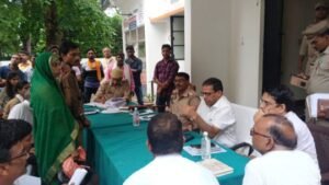 मिर्जापुर: 12जुलाई 25 *भूमि पर जबरदस्ती कब्जा करने वाले भू-माफियाओं में मचा हड़कंप*