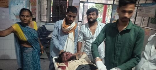 कानपुर नगर23जुलाई25*चौबेपुर थाना क्षेत्र के अंतर्गत मरियानी गांव के पास डिवाइडर