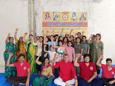 मथुरा 27जुलाई2025*हरियाली तीज पर कोदंड पिनाक शार्ङ्ग सेना द्वारा आयोजित*