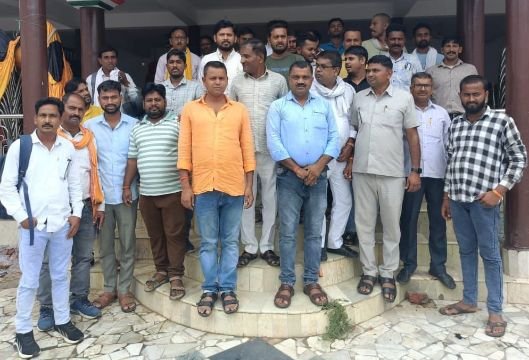 कौशाम्बी27जुलाई25*मंझनपुर के पत्रकारों ने एकजुट होकर किया मंथन, पत्रकार हितों पर हुई अहम चर्चा*