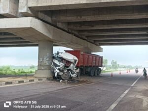 सुल्तानपुर31जुलाई25*अयोध्या-रायबरेली राष्ट्रीय राजमार्ग पर हलियापुर के पास बड़ा हादसा,