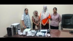 बरेली08जुलाई25* असम से हेरोइन लेकर पहुंची लेडी तस्कर गिरफ्तार