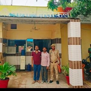 मथुरा 14 जुलाई 25*कोसीकलां पुलिस ने दो वांछित अभियुक्तों को किया गिरफ्तार