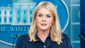 अमेरिका1अगस्त25*अमेरिकी राष्ट्रपति डोनाल्ड ट्रंप को नोबेल शांति पुरस्कार देने का समय आ गया है--कैरोलिन लेविट